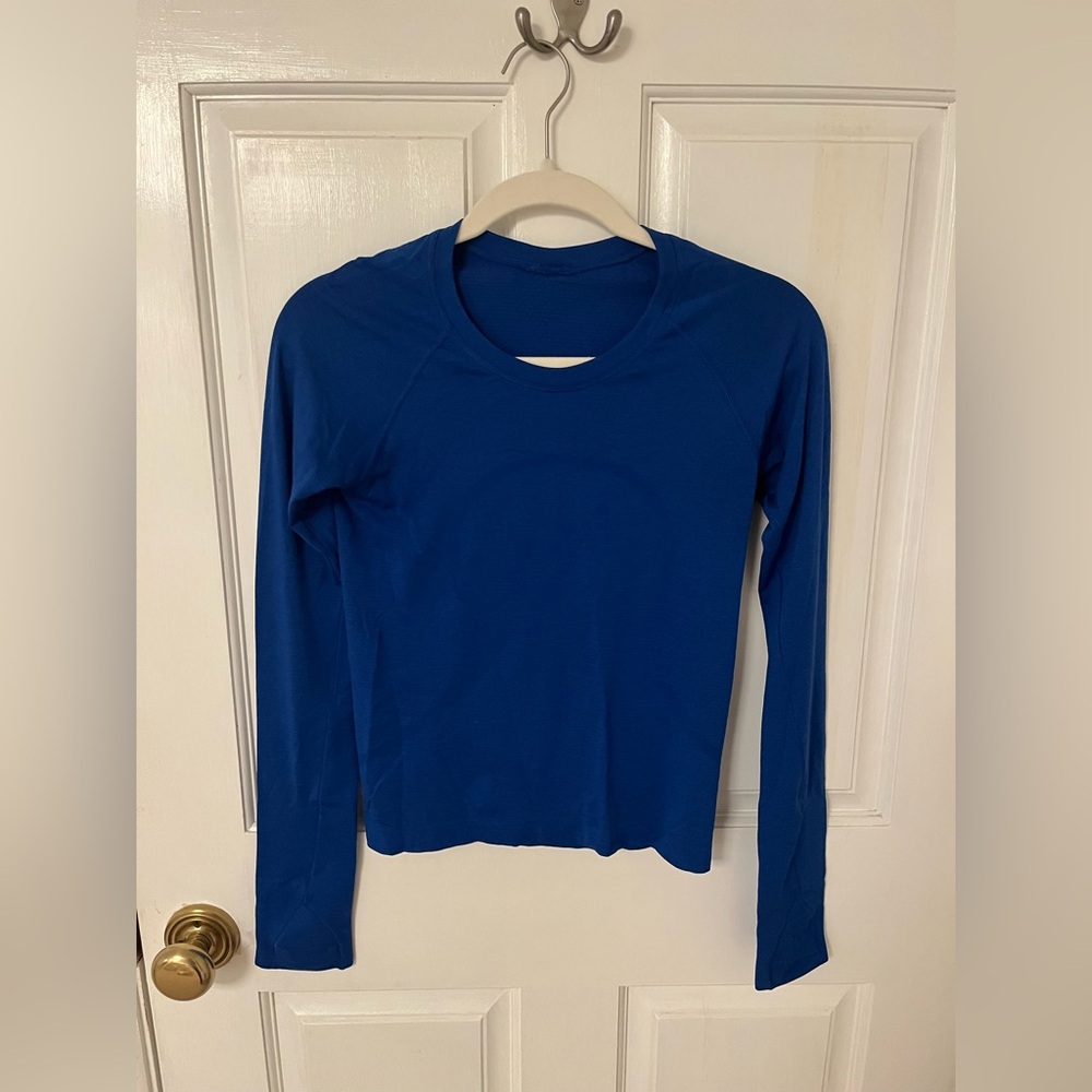royal blue lululemon swiftly tech long sleeve